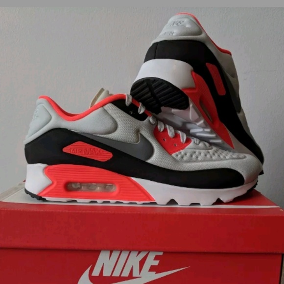 Nike Air Max 90 Ultra 2.0 SE (Size 13) - Picture 6 of 8